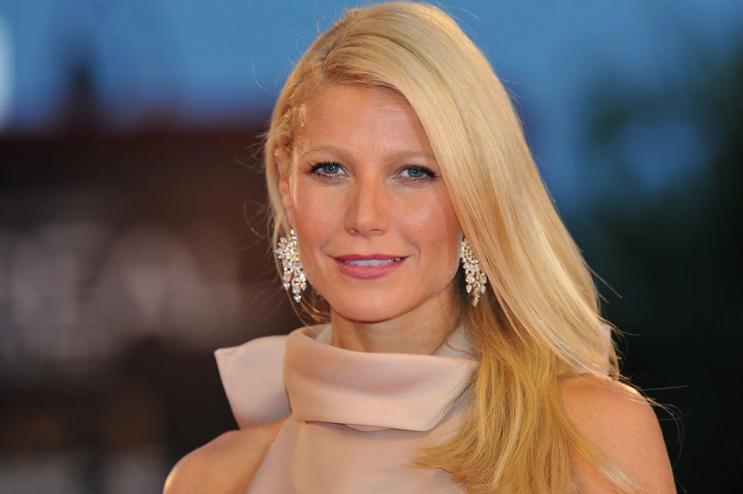 Gwyneth Paltrow scaled 1